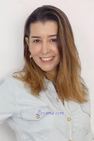200810 - Lina Patricia Age: 45 - Colombia