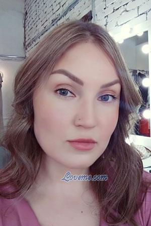 208845 - Svetlana Age: 38 - Russia