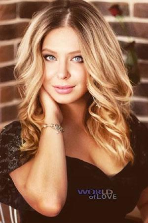 223240 - Nikolina Age: 38 - Ukraine