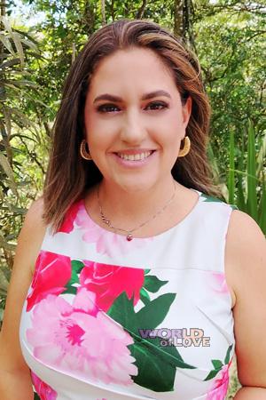 223429 - Dinia Age: 41 - Costa Rica