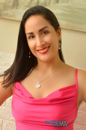 223730 - Paola Age: 41 - Peru