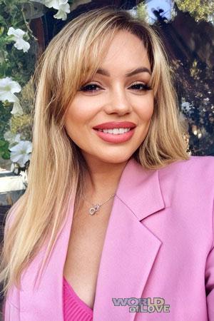 223882 - Kateryna Age: 38 - Ukraine