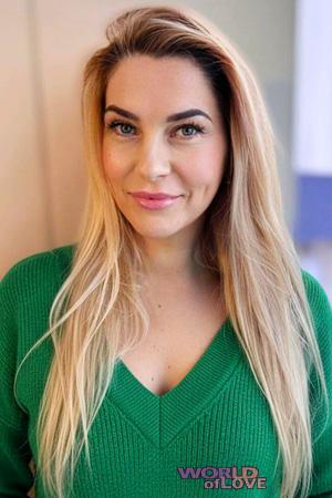 225973 - Svitlana Age: 48 - Ukraine