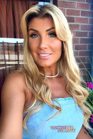 Ladies of Chernivtsi