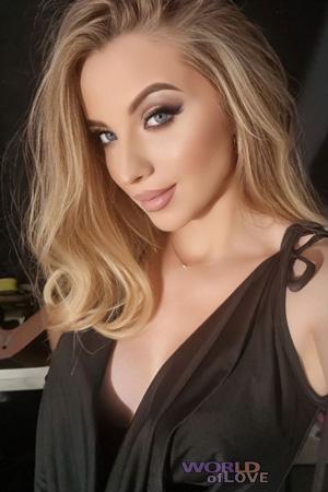 229128 - Anastasiia Age: 27 - Ukraine